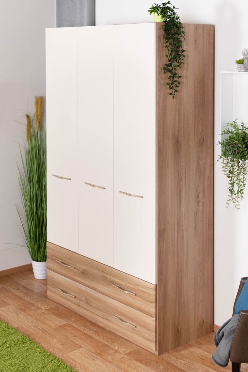 Drehtürenschrank / Kleiderschrank Gataivai 02, Farbe: Beige Hochglanz / Walnuss - 224 x 137 x 57 cm (H x B x T)